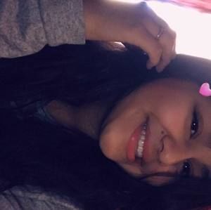 Meet your Posher, Damaris